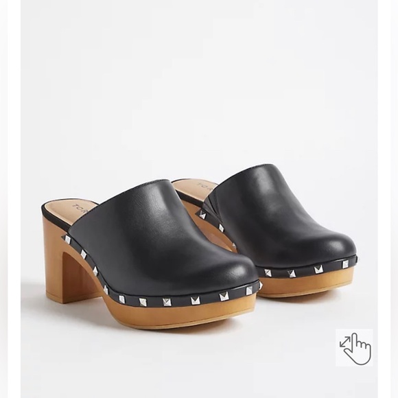 torrid Shoes - Studded platform wooden block heels mules clogs closed toe 6.5WW 7W wide width